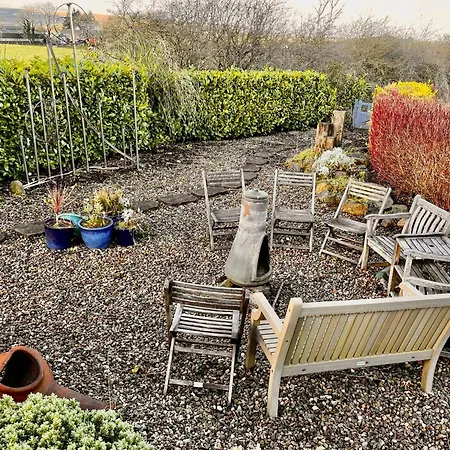 Golf & Family Chill Cottage, Hot-Tub, Beach 10 Min Coleraine Exterior photo